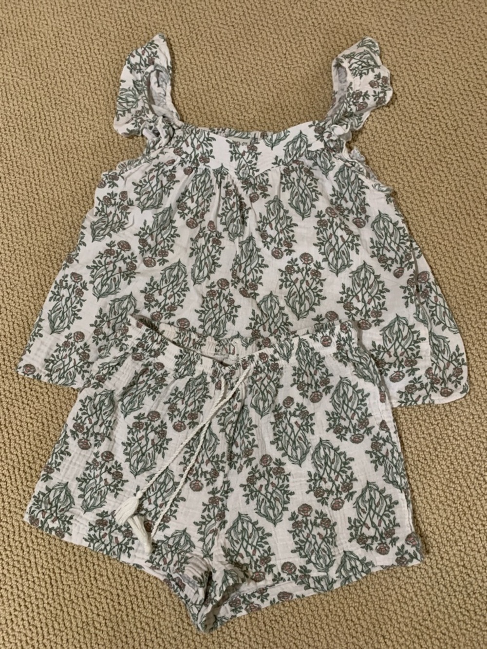 Rachel Zoe Two-Piece Floral Set pajamas